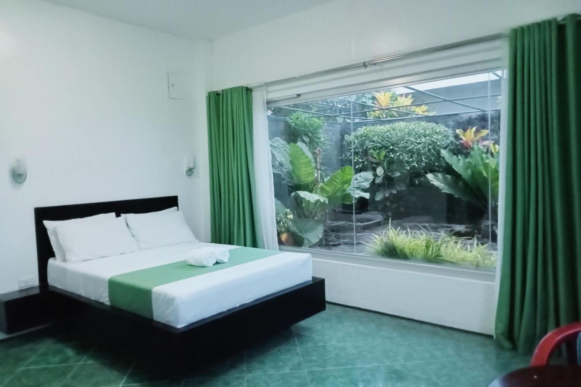 Garin Farm Pilgrimage Resort Powered By Cocotel San Joaquin Oda fotoğraf