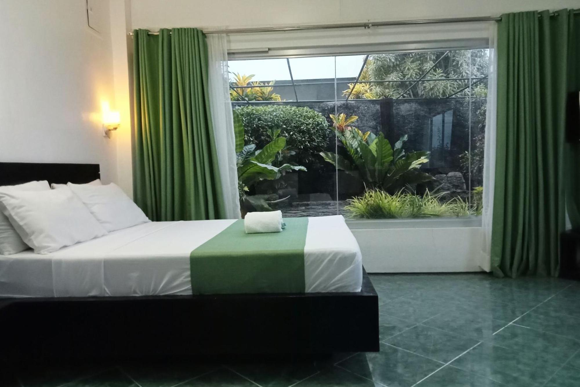 Garin Farm Pilgrimage Resort Powered By Cocotel San Joaquin Oda fotoğraf