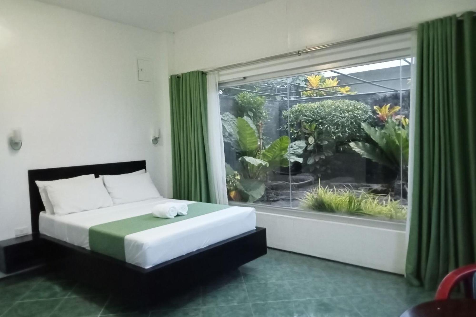 Garin Farm Pilgrimage Resort Powered By Cocotel San Joaquin Oda fotoğraf