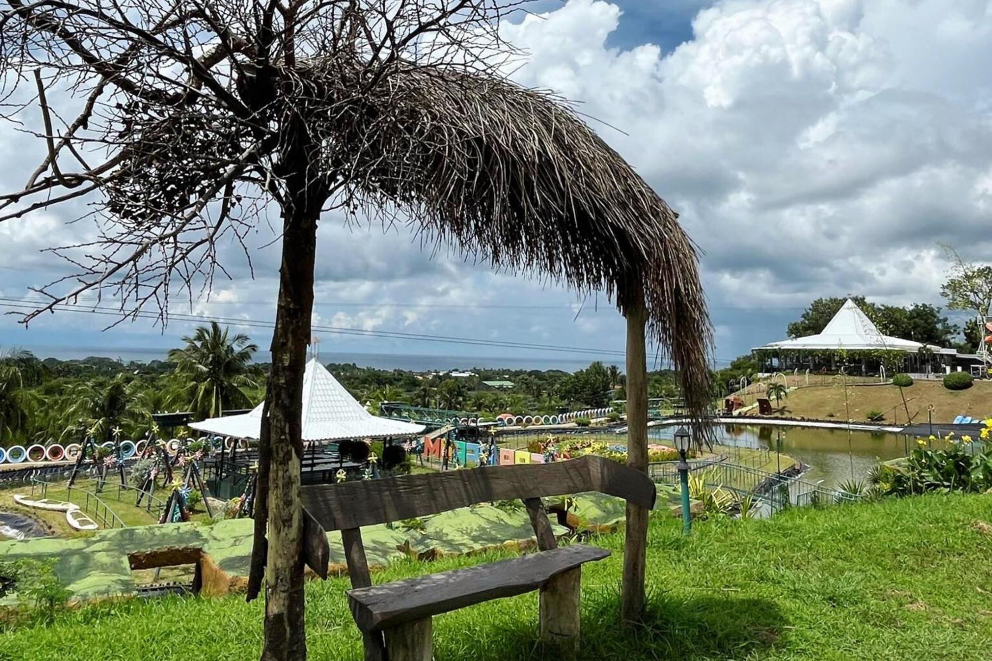 Garin Farm Pilgrimage Resort Powered By Cocotel San Joaquin Dış mekan fotoğraf
